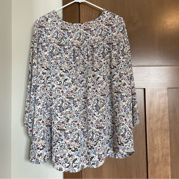 Collective Concepts Warner Lattice Detail Blouse Size 2X White Paisley Flowy - Picture 3 of 6